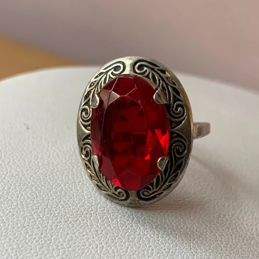 N/A beautiful red